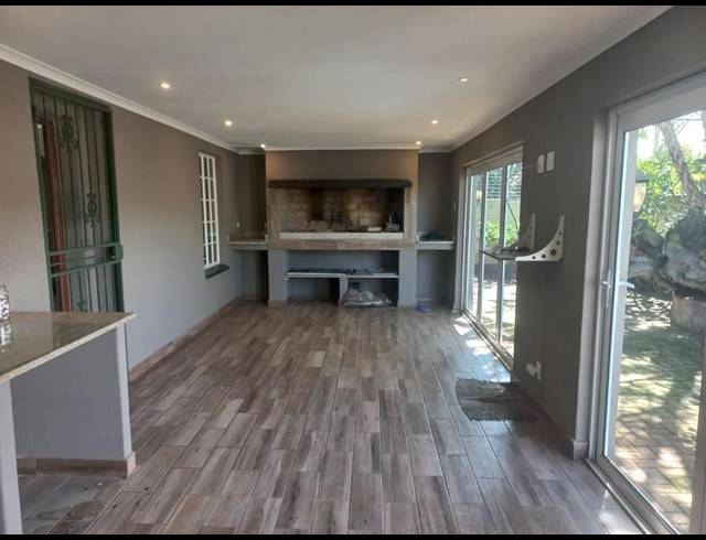 3 BEDROOM HOUSE FOR SALE IN PLANTATION